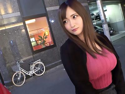 【素人ナンパ】恵比寿でナンパされた敏感体質の巨乳女子さんホテルで激ピストンされてイキ乱れてしまうｗｗｗ