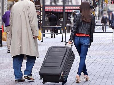 【素人ナンパ】渋谷で見かけたメイクアップアーティストをする23才のお姉さんをナンパしてホテルに連れ込みエロ展開で濃厚ファックｗｗｗ