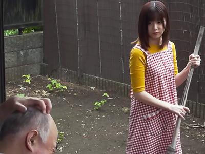 【洗体×ドラマ】認知症で姪っ子の事も忘れてしまったオジサン！入浴介助を申し出たら奥さんと思い込み、押し倒してきた！www