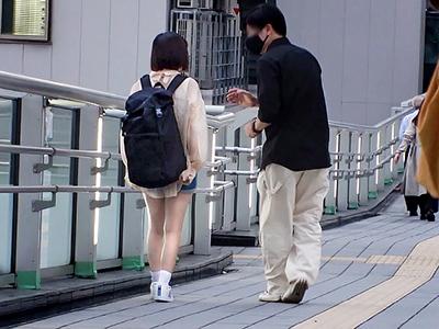 【素人ナンパ】18才現役の女子大生さんを渋谷でナンパ‼サークルの先輩と3PまでしてしまうエロBODYをハメ倒したったｗｗｗ