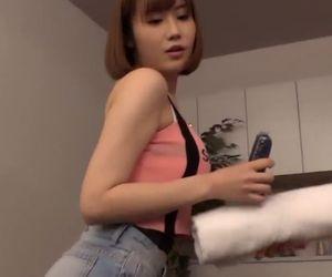 【藤森里穂】Gカップ巨乳のお姉さんがパイズリからの怪しいサービスしてくれる夢のようなマッサージ店
