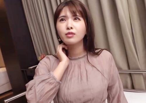 巨乳のなのにリアル8頭身の超絶美女JDとハメ撮りで中出ししちゃいましたｗ