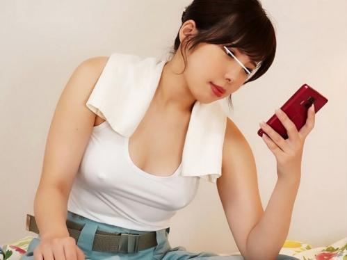 肉体労働で汗だくのガテン系姉は乳首イキするほど敏感乙女だった！オマ〇コは濡れ濡れ、近親ちんぽも突っ込まれ激イキ淫乱状態！