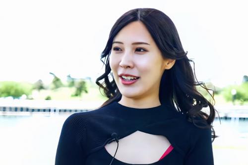 【素人×人妻】旦那以外のちんぽと非日常のキメセク快楽を求めてやってきた巨乳の31歳の人妻！