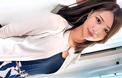 【素人×人妻】「ナマ気持ちいい…っ」見た目生袖中身は下品なエロいオマンコ人妻！