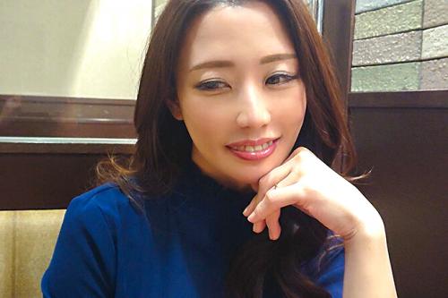 【素人】旦那に内緒で若いチンポと遊びまくっている46歳の熟女家政婦サン！