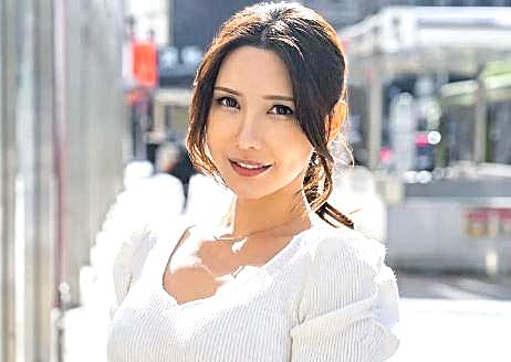 【素人ナンパ企画】「本当にお金貰えるんですか…？」人妻さんが体内の潮を全部抜ければ100万円に挑戦！