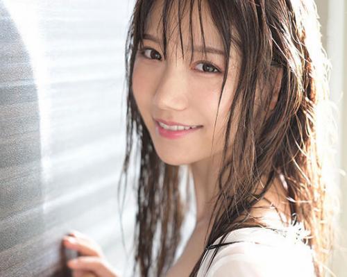 【超お漏らしアクメ】「出ちゃう、出ちゃう、出ちゃ…うぅぅ」美乳くびれ制服少女のお漏らしエッチ！