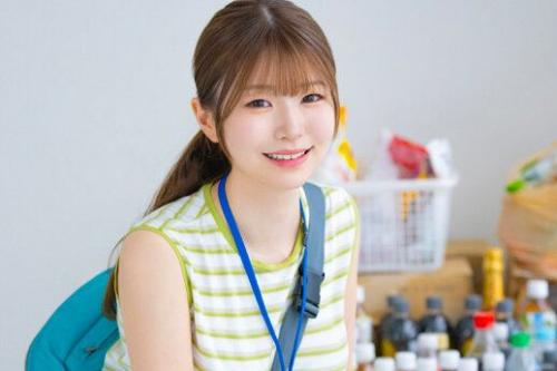 【SOD女子社員】入社1年目の笑顔がフレッシュなスレンダー美少女OL！