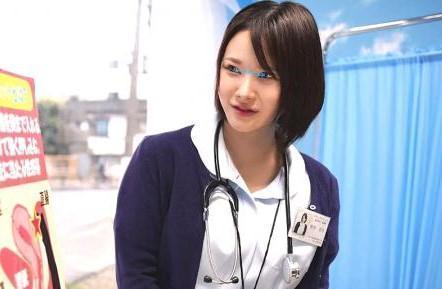 【マジックミラー号】「アナルがひくひくしてますよ？」おっぱいもアナルもエロいキレカワ看護師さん！
