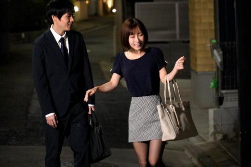 【行き遅れ女上司】「センパイってこんなにエロかったんだ…」先輩OLの可愛い一面に性欲大暴走した俺！