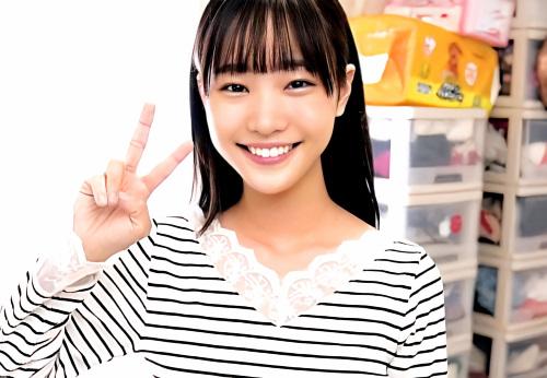 【素人ナンパ】貧乳スレンダーな１人暮らしの高学歴女子大生のお家に遊びにイキました！