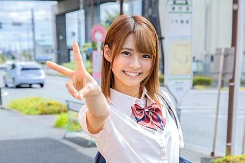 【マジックミラー号】ロリかわな制服女子が相互センズリ鑑賞！