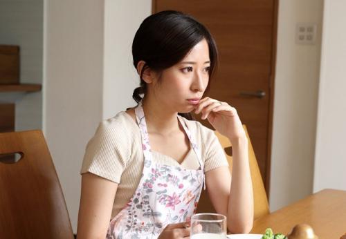 【上司と部下の妻】夫が汚職をしていると嘘をつき部下の妻を弄ぶ極悪上司！
