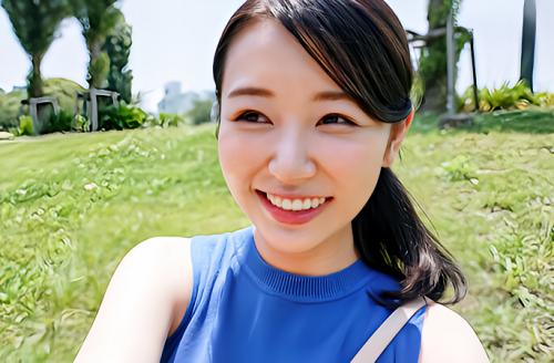 【本物人妻】旦那には打ち明けられない性癖！エロすぎる30歳の介護士の人妻さんの浮気エッチ！