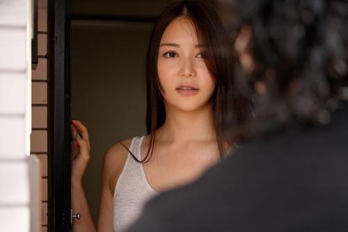 【逆ナンパ】「ねえ…私の体好きにしていいから泊めてよ？」突然家に転がり込んできたお姉さん！