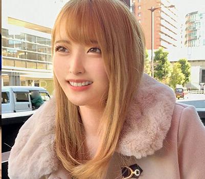 【ギャル】普段は服飾系の専門学校に通っているエロい動画を投稿しているギャル！
