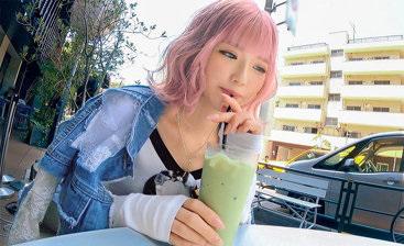 【ギャル】新宿区神宮前で待ち合わせたピンク色の髪がよく似合う激かわロリGAL！