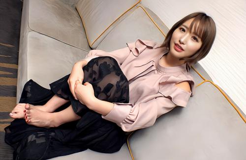 【素人×人妻】撮影がきっかけでカメラマンと不倫関係に！29歳のクビレたアラサーのギャル妻の浮気エッチ！