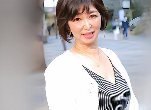 【人妻ナンパ】もう10年以上セックスレスな62歳でお孫さんもいるけど現役バリバリのエロいおまんこ！