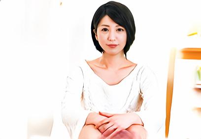 【本物人妻】「旦那のことは愛している、でも何か物足りない…」他人チンポに抱かれに着た37歳の熟女妻！