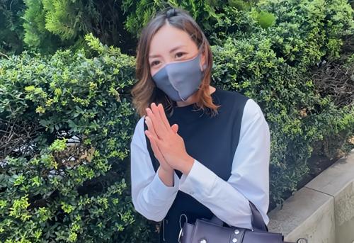 【人妻ナンパ】「今の主人とももうセックスレスです。」男好きでいつも出会いを求めている44歳のエロい美熟女！