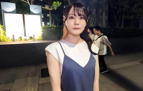 【本物人妻】演歌で鍛えたエロい喘ぎ声！演歌歌手を目指して活動していた33歳の人妻さん！