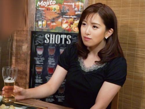 【人妻ナンパ】「私って淫乱かも・・ｗｗ」エロ過ぎる35歳の専業主婦！