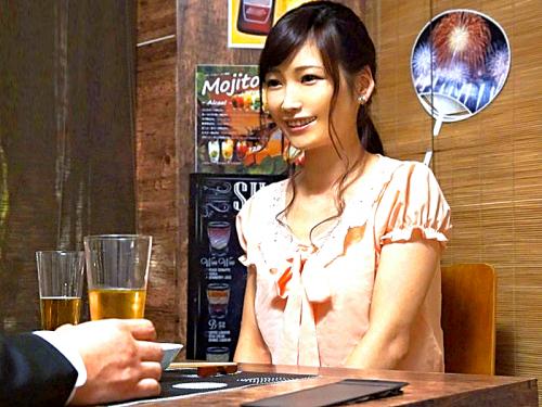 【人妻ナンパ】「旦那とはもうダメだから…」出会いを求めて夜の街に出てきた32歳のパート妻！