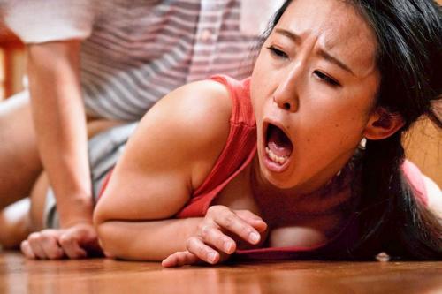 【ながえスタイル】「こんな快楽味わったことがない…」隣人のデカチンに犯されて感じてしまった巨乳妻！