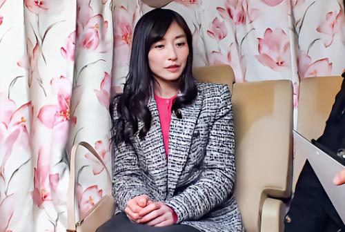 【人妻ナンパ】夫は単身赴任で寂しいという44歳のセレブ奥様！