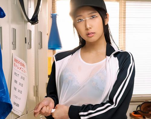 【ゲリラ豪雨】「体冷えちゃったから温めて…」雨でズブ濡れ透けブラ状態のマネージャー！
