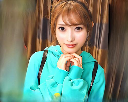 【素人】「ゴムなんていらない、ナマがいい！」クレープ屋の店員さんのエロい貧乳ビッチGALに中だしセックス！
