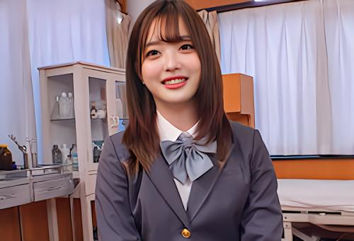 【素人ナンパ】口をかみしめながら恥ずかしさに耐える！ロリJKの羞恥健康診断！