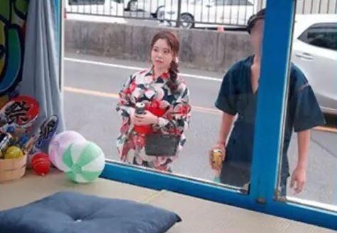 【マジックミラー号】花火大会へ向かうほろ酔い浴衣美女に声をかけて野球拳！