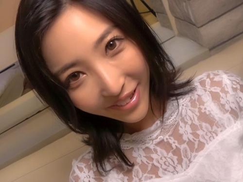 極上スタイルエロボディ女優とお泊まりセックス！女優の全てを映し出す筋書き台本無しの完全プライベートエロ動画！