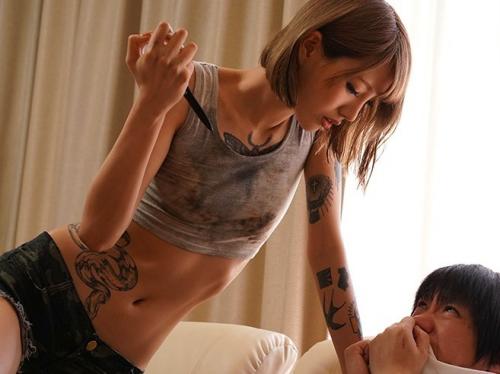 チンポを締め付けるバリ切れ腹筋のガチ罪女強制SEX！人生最後のセックスのように何度も生姦を貪り合う汗だく性欲まみれ痴女！