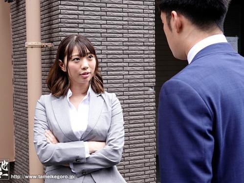 セックスでも常にマウントを取り激突き騎乗位SEXで腰振りイキ狂う！新婚の部下を出張先で逆凌辱NTRレイプする淫乱女上司！