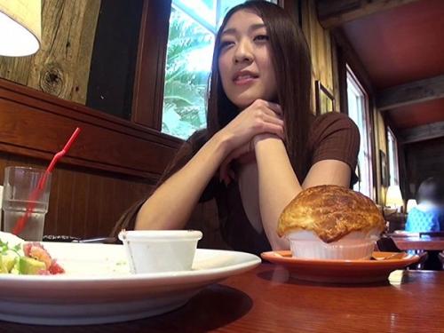 鬼畜生にならなきゃ良いAVは撮れないのだ！身バレ嫌だから顔にモザイクかける約束反故にして完全顔出しセックスAV販売！