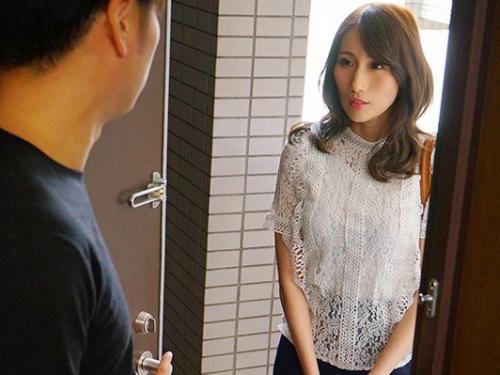 ずっと想っていた10数年分の想いをぶちまけるように本気の濃厚エロセックス！淡い思いは大人の情交に変わる！