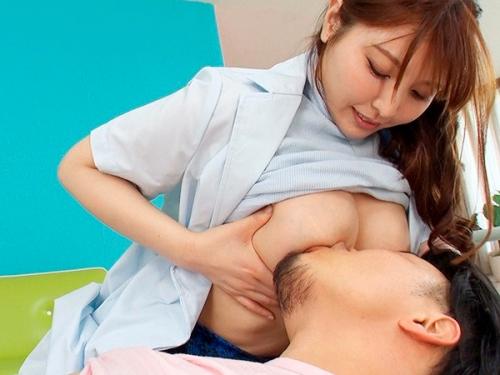 接吻と唾液で全てのストレスを溶かして治療する痴女心理療法士！心の悩みはベロキスと唾液交換セックスで！