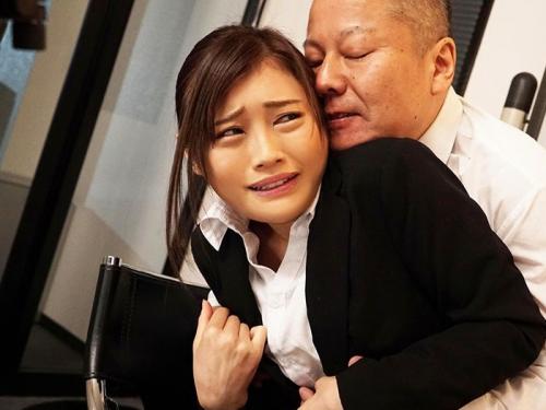 光沢パンストに暴走する粘着濃厚エロセックス！社長秘書のエロボディ娘のパンストの匂いを嗅いだあとしゃぶり尽くす！