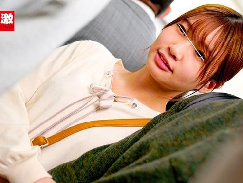 感じ過ぎて何度もイキまくりスプラッシュ絶頂エロアクメ！痴漢師の凄テクに為す術無く激愛撫され泣きながらもイキ狂う！
