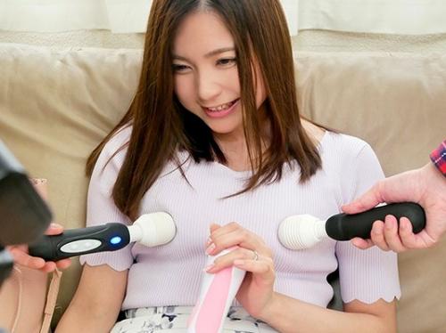 昔の悦楽セックスライフが忘れられず性欲解放ド淫乱モード！元ビッチギャルの人妻が欲求不満爆発してデカチンと思い切りSEX！