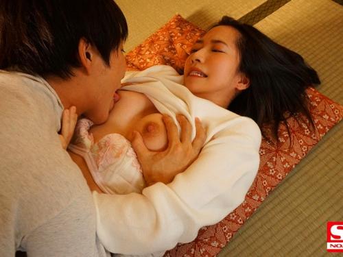 生意気で大嫌いだけどSEX相性抜群！家に遊びに行くとタメ口で挑発してくる生意気な彼女の妹と朝までセックス！