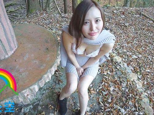 生き恥覚悟の野外露出エロセックス！既婚者の先輩を振り向かせるためバレ覚悟の不倫SEXでド淫乱ご奉仕！