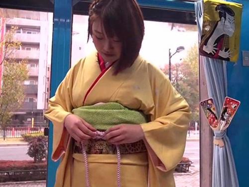 早くセックスしたいのに…彼氏に内緒で即ハメNTR野球拳！欲求不満の若い身体を持て余す素人美女ナンパMM号！