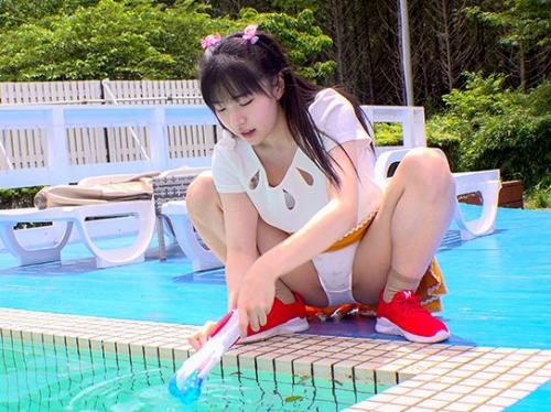 無邪気なパンチラ誘惑でフル勃起チンポを見て発情エロ娘たち！そして性を理解したロリ娘3姉妹たちはエロに覚醒していく！