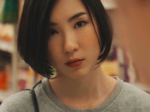 缶チューハイで飲んだくれているエロ美熟女と一夜の過ち！夜を漂う人妻と交わした接吻はほろ苦いレモンの味がした！