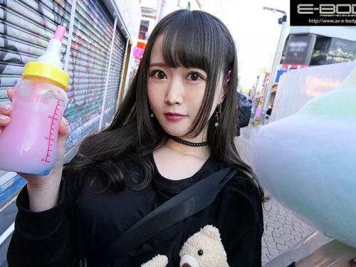 エロボディ美少女が着衣激愛撫でスプラッシュ絶頂アクメ！めちゃくちゃエロ可愛い巨乳娘はメンヘラか地雷系！